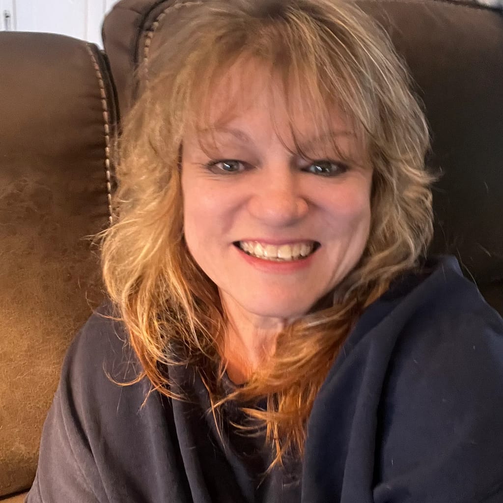 Shear Perfections 9 Kim, nail artist and hairstylist at Shear Perfections in Palmdale salon